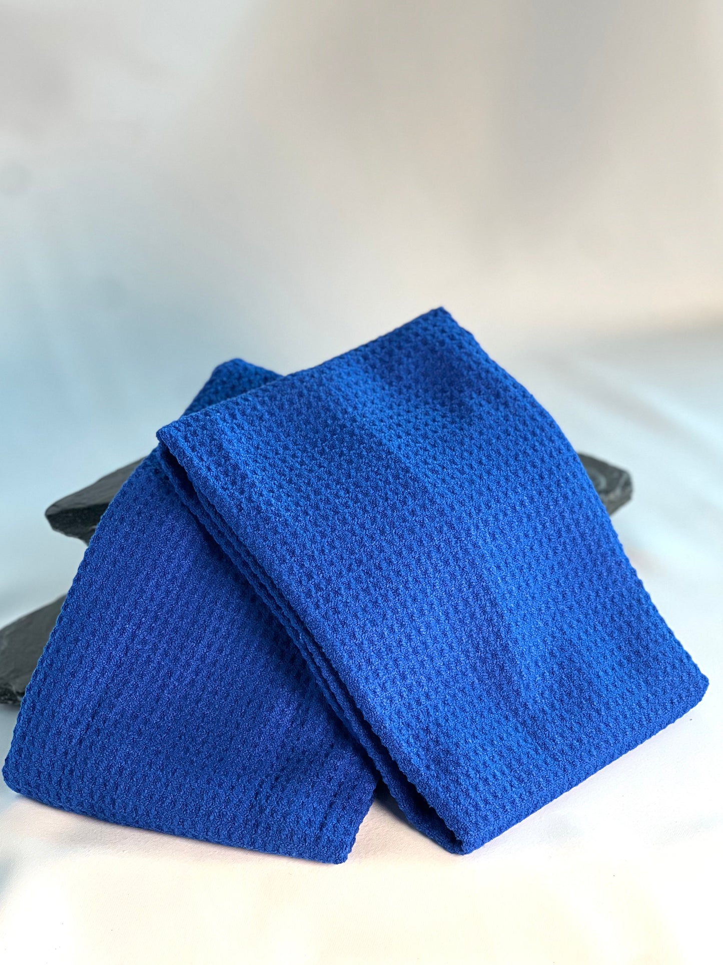 Waffle Weave Microfiber Towel 16" x 24" 370 gsm Lint-Free (2 Pack)