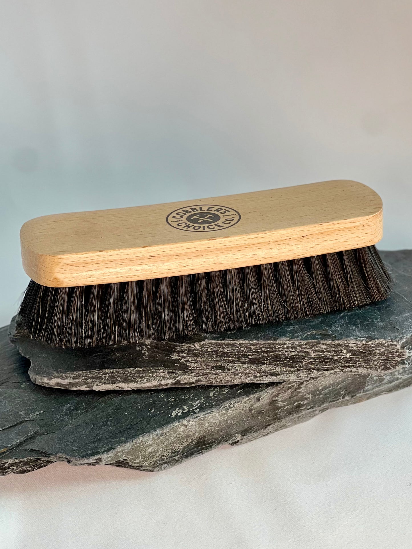 Cobbler’s Choice Alcantara & Suede Brush – Natural Horsehair